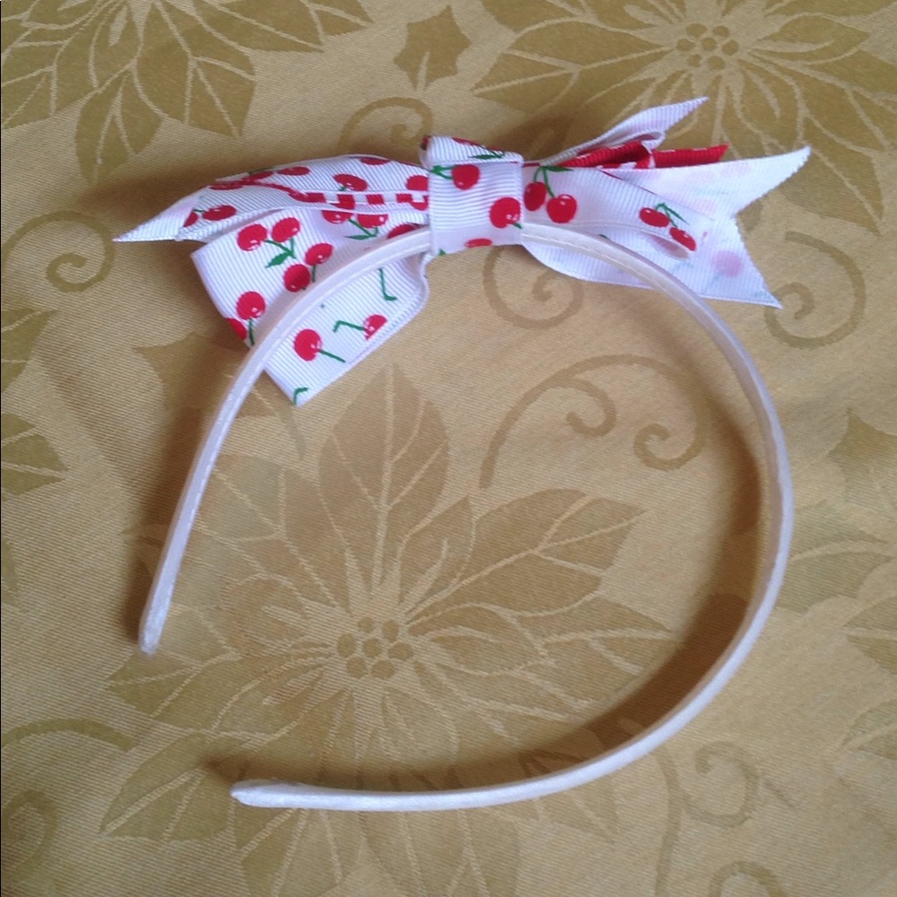 Headband from Claire's for girls.